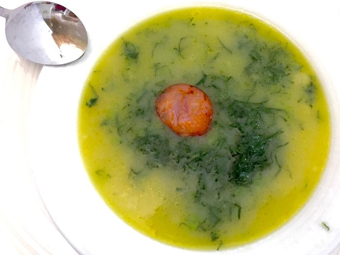 Une caldo verde, soupe traditionnelle portugaise
