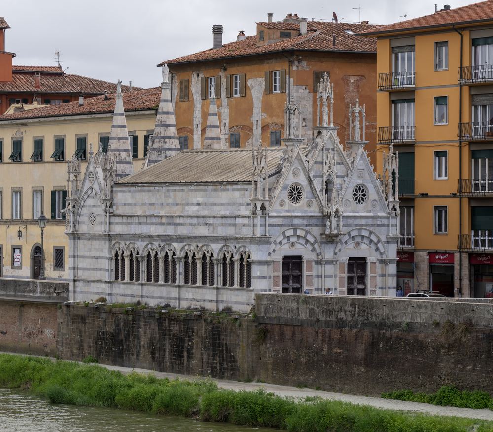 Santa Maria della Spina, sur les quais de l'Arno à Pise