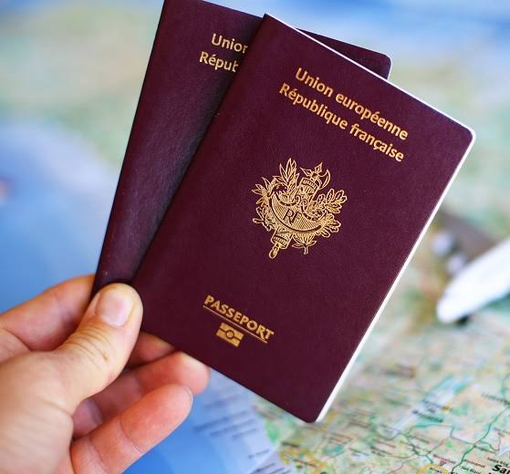 Partir en road trip à l'étranger : les documents indispensables